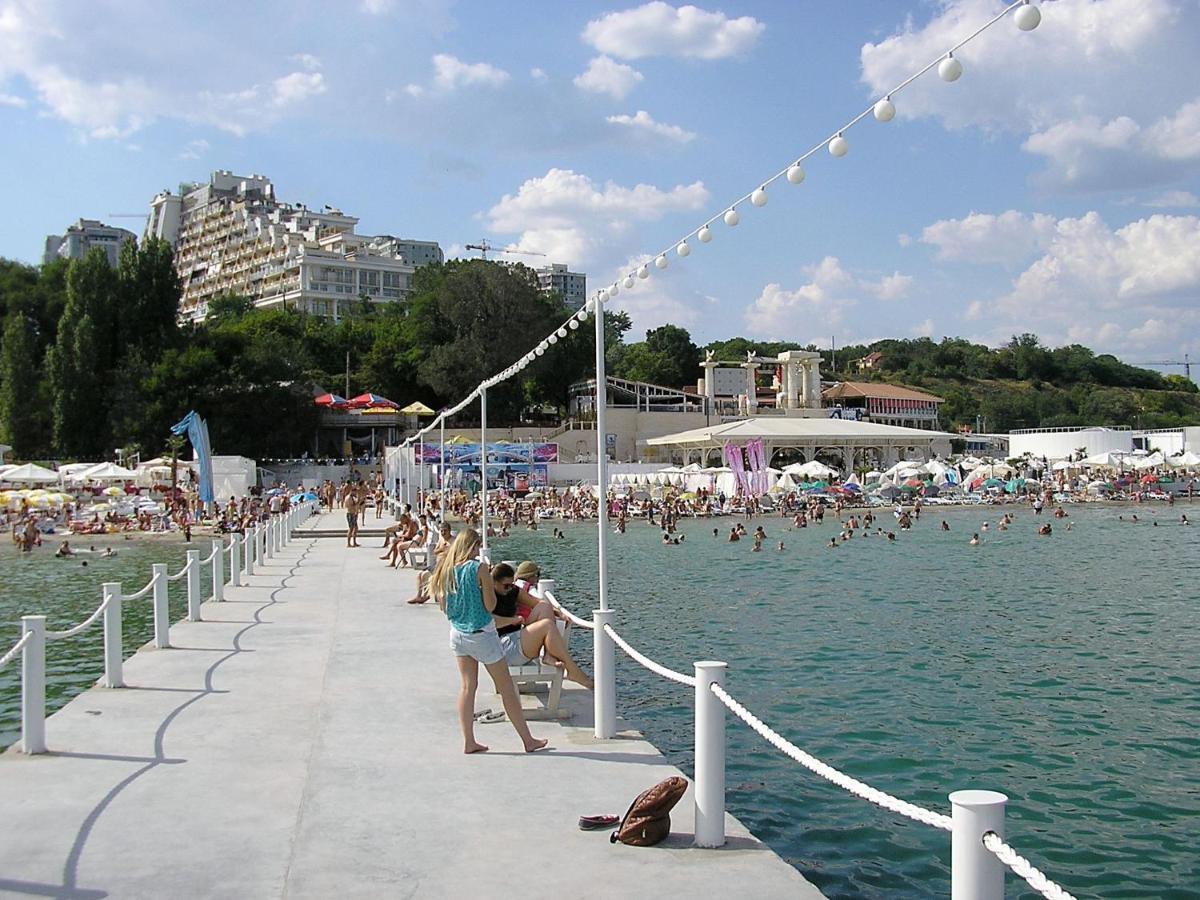 Квартира С Террасой Sea View/ 44 Жемчужина В Аркадии Odessa Esterno foto